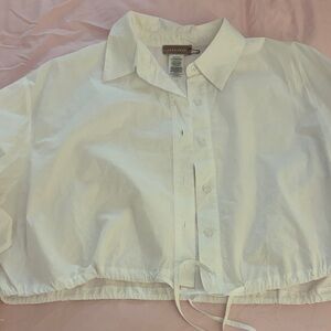 Sans Souci White Cropped Button-Up Drawstring Top